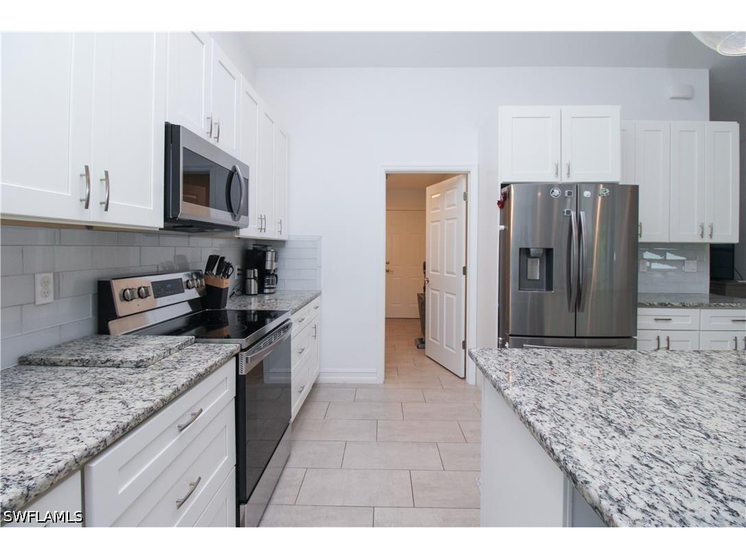 721 Logan Boulevard S Naples FL 34119 226016204 image4