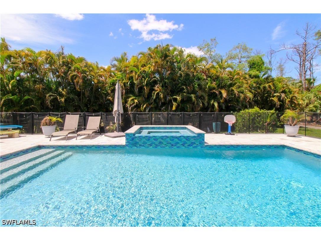 721 Logan Boulevard S Naples FL 34119 226016204 image48