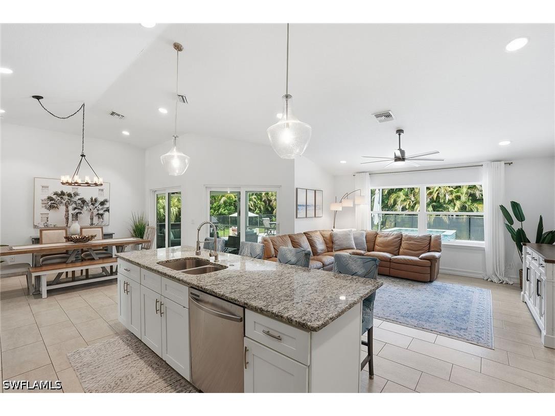721 Logan Boulevard S Naples FL 34119 226022898 image11