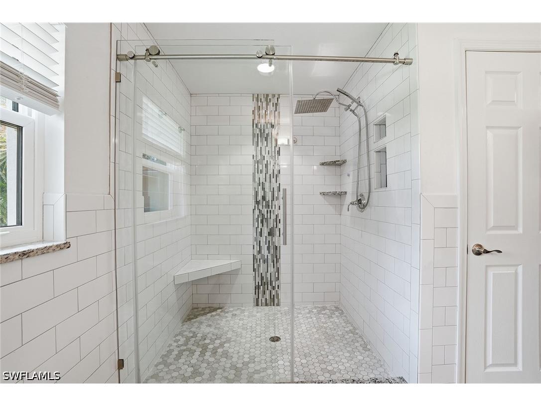 721 Logan Boulevard S Naples FL 34119 226022898 image18