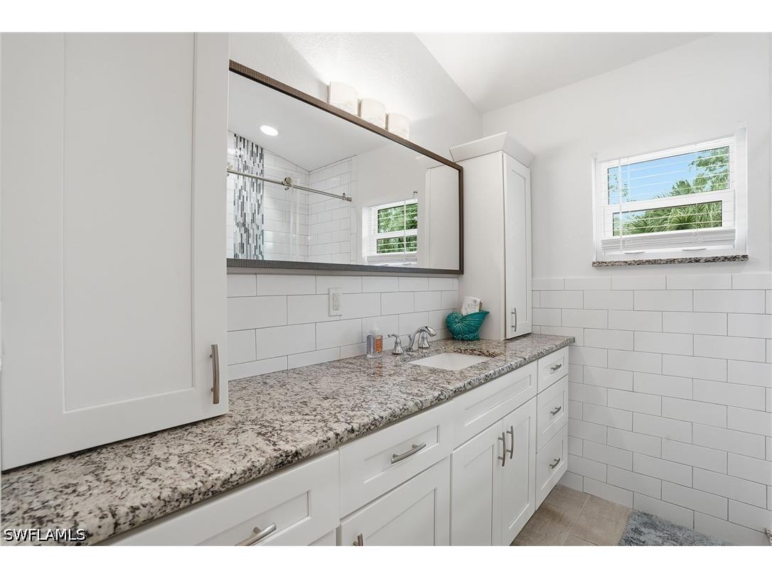 721 Logan Boulevard S Naples FL 34119 226022898 image23