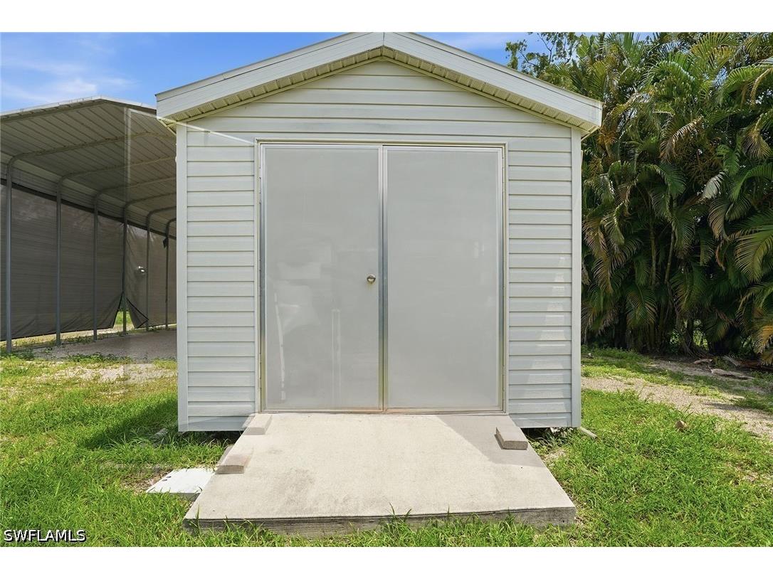 721 Logan Boulevard S Naples FL 34119 226022898 image35