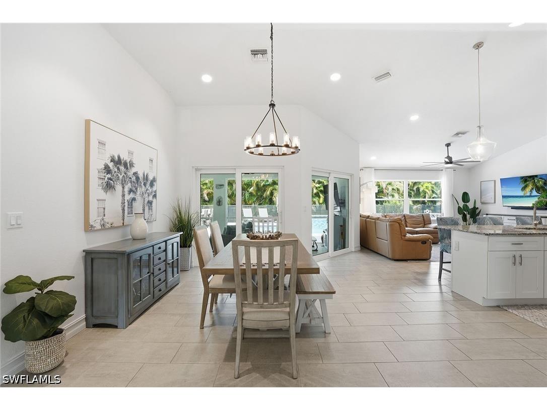 721 Logan Boulevard S Naples FL 34119 226022898 image6