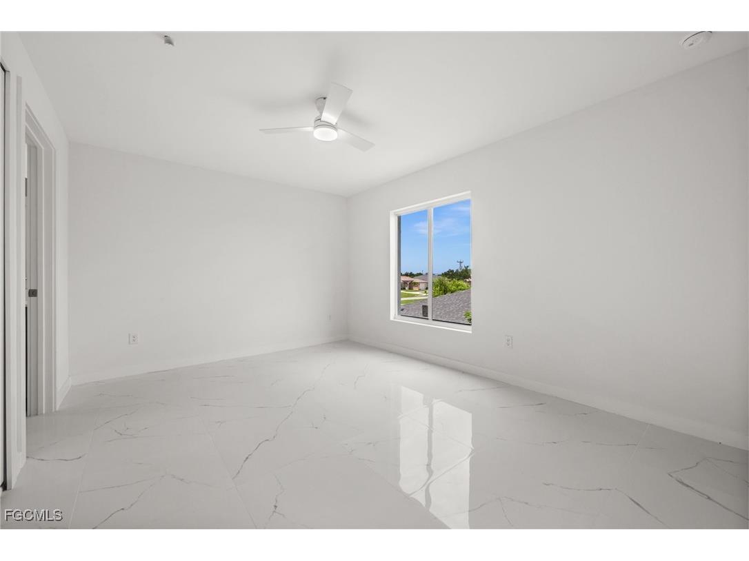 721 SW 30th Terrace #1 Cape Coral FL 33914 2025005854 image15