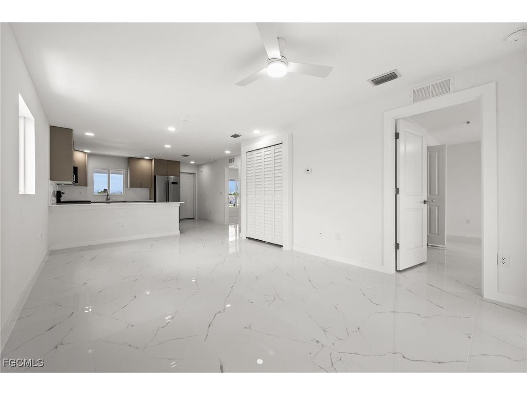 721 SW 30th Terrace #3 Cape Coral FL 33914 2025005871 image11