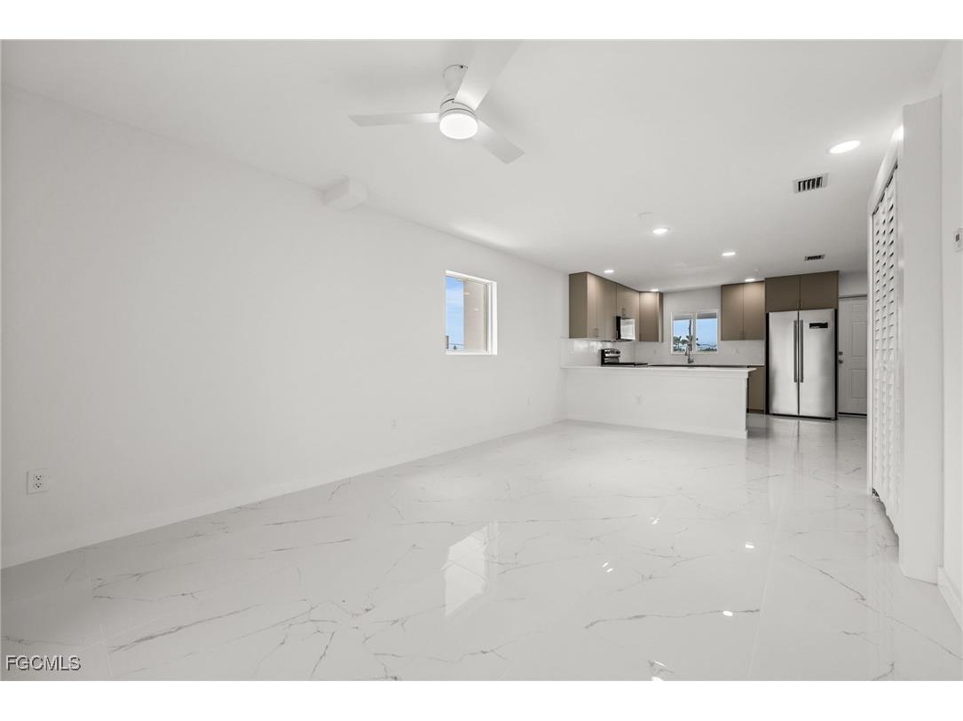 721 SW 30th Terrace #3 Cape Coral FL 33914 2025005871 image12