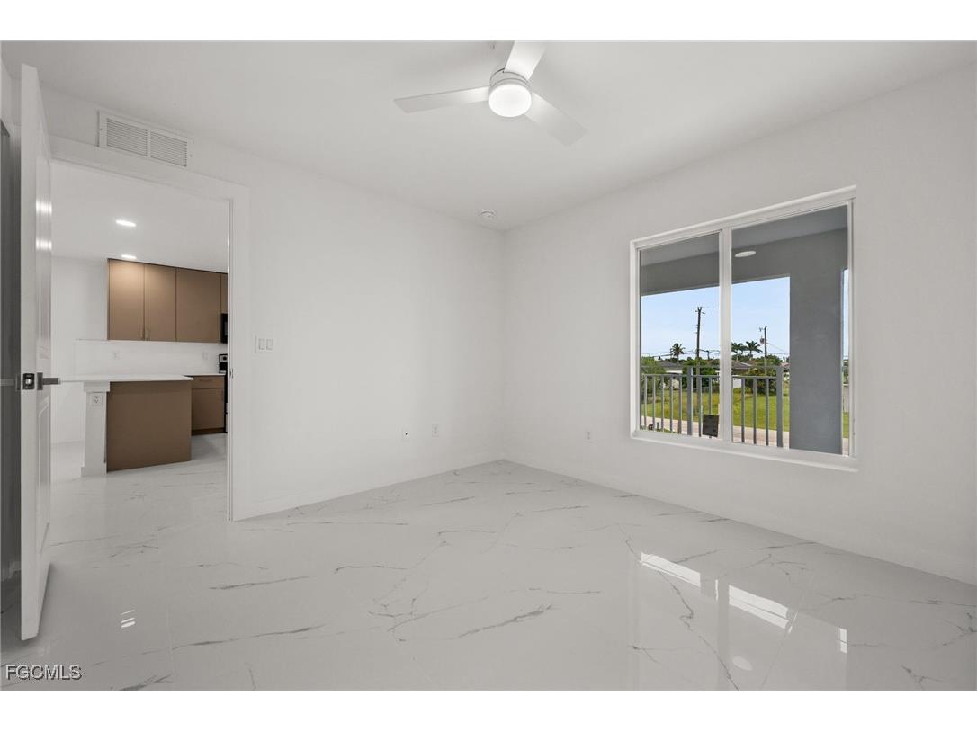 721 SW 30th Terrace #3 Cape Coral FL 33914 2025005871 image23