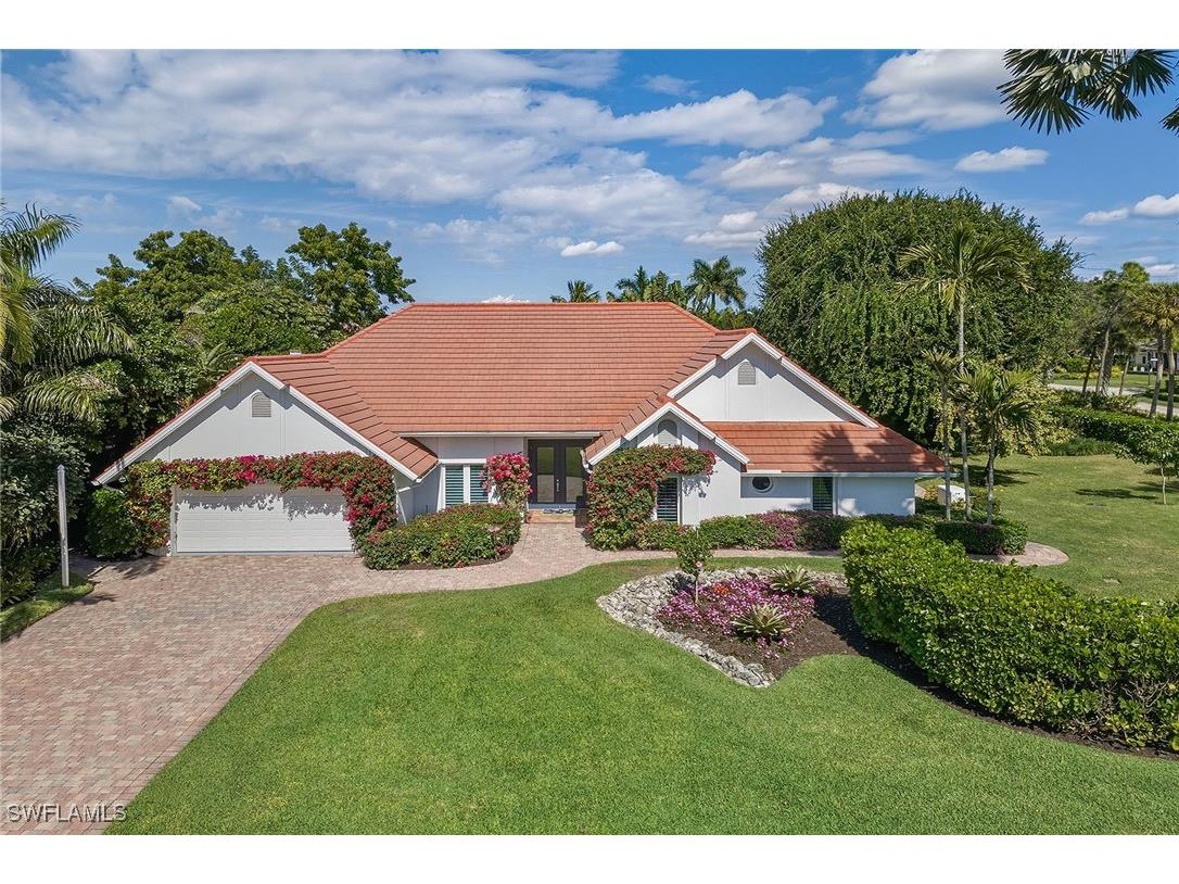 721 Turkey Oak Lane Naples FL 34108 226005667 image1