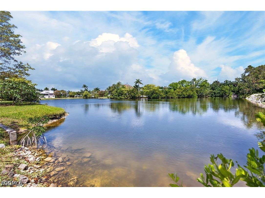 7214 Hendry Creek Drive Fort Myers FL 33908 2026019057 image41