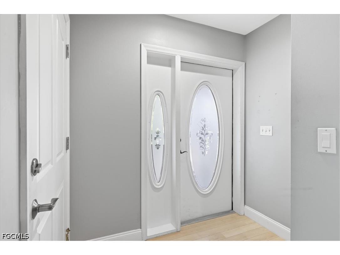 7215 Hendry Creek Drive Fort Myers FL 33908 2026023202 image12