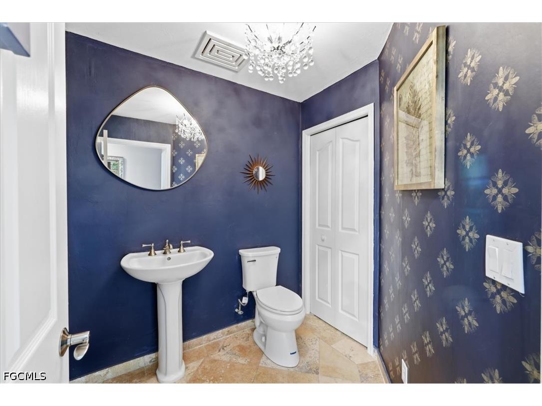 7215 Hendry Creek Drive Fort Myers FL 33908 2026023202 image20