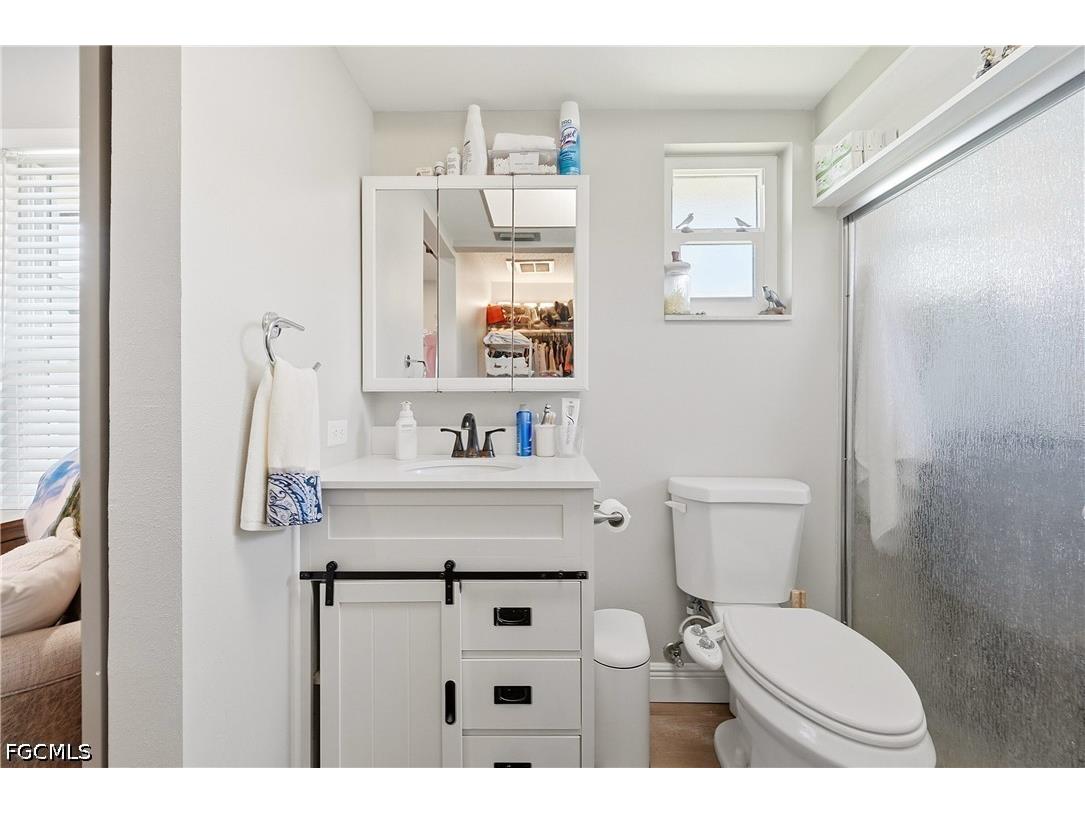 7219 Reymoor Drive North Fort Myers FL 33917 2026030244 image19