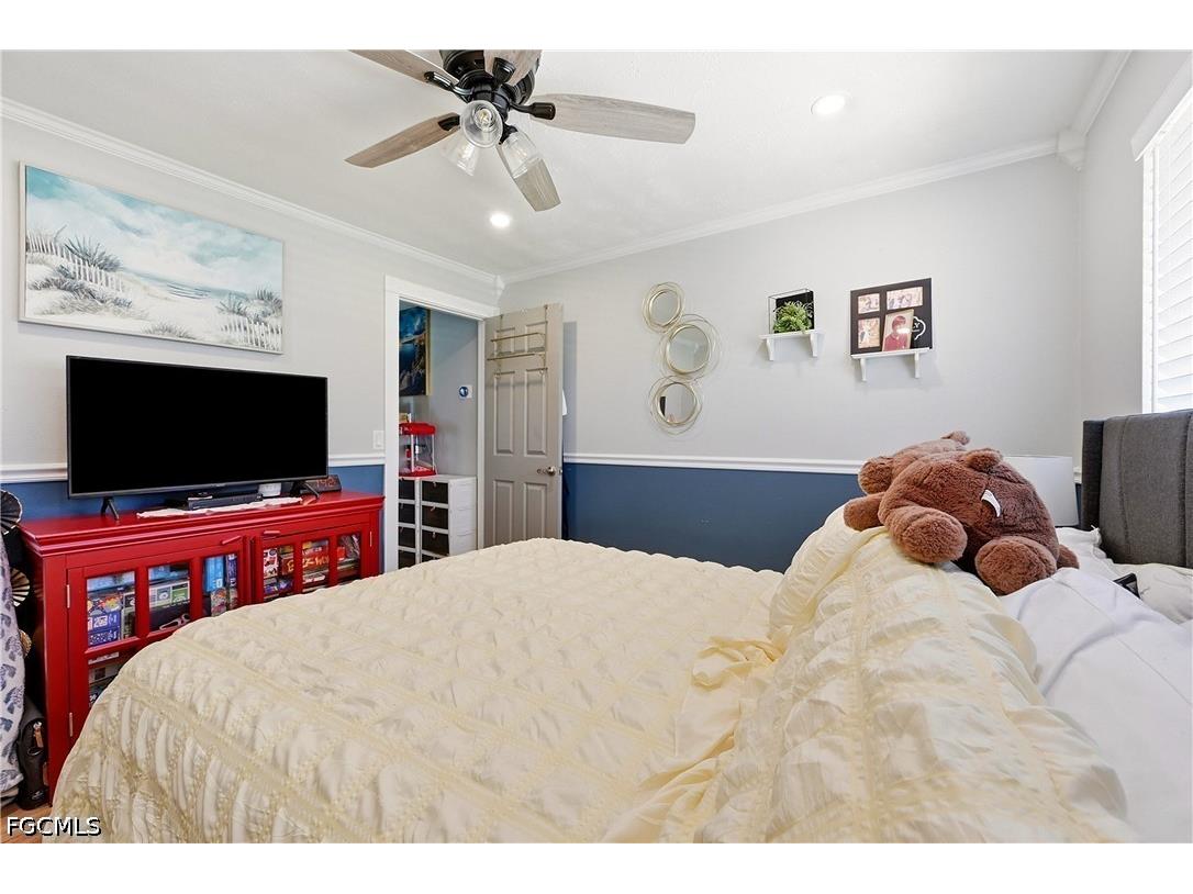 7219 Reymoor Drive North Fort Myers FL 33917 2026030244 image21