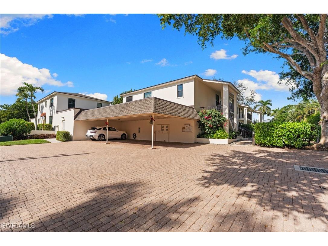 722 10th Avenue S #A102 Naples FL 34102 225081531 image32