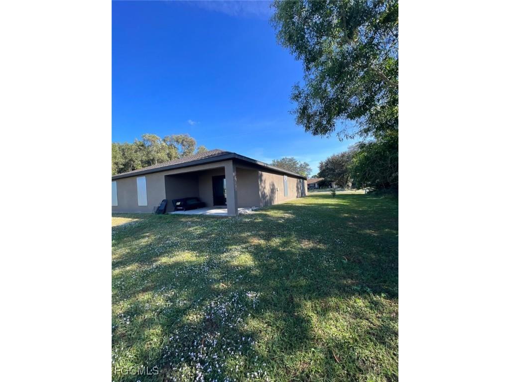 722 Arundel Circle Fort Myers FL 33913 2025023837 image27