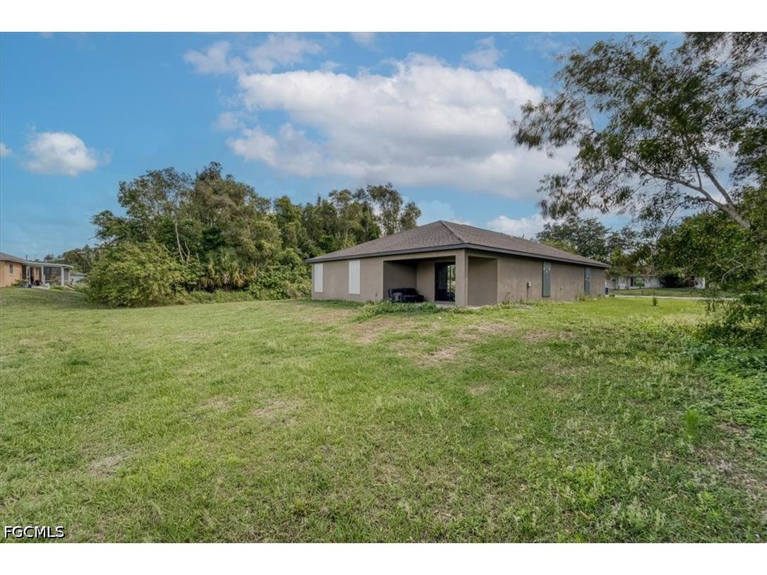 722 Arundel Circle Fort Myers FL 33913 2026017835 image8