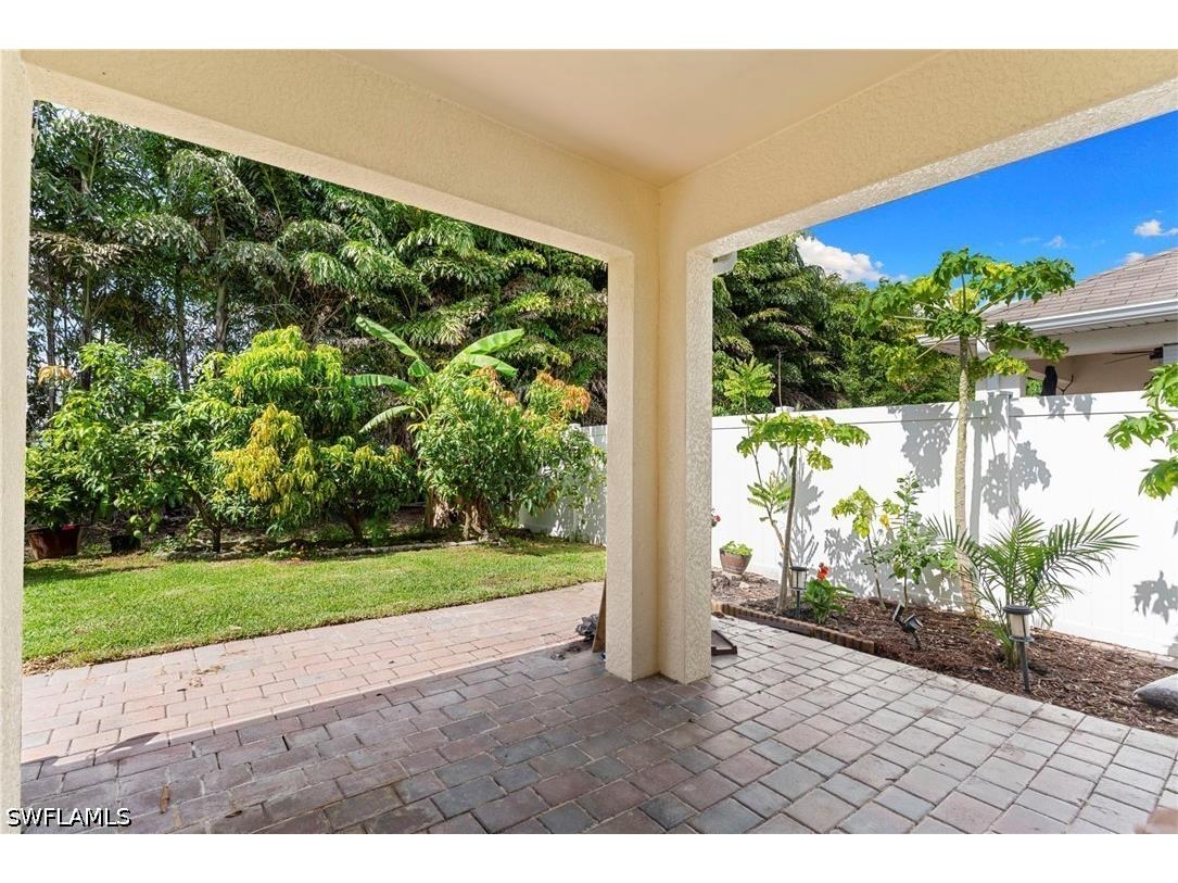 722 Hadley Place W Naples FL 34104 226021085 image16
