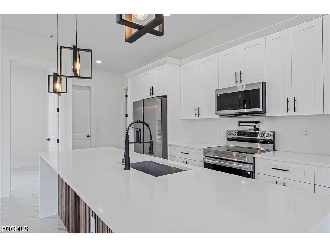 722 Phelps Street E Lehigh Acres FL 33974 2026020183 image10