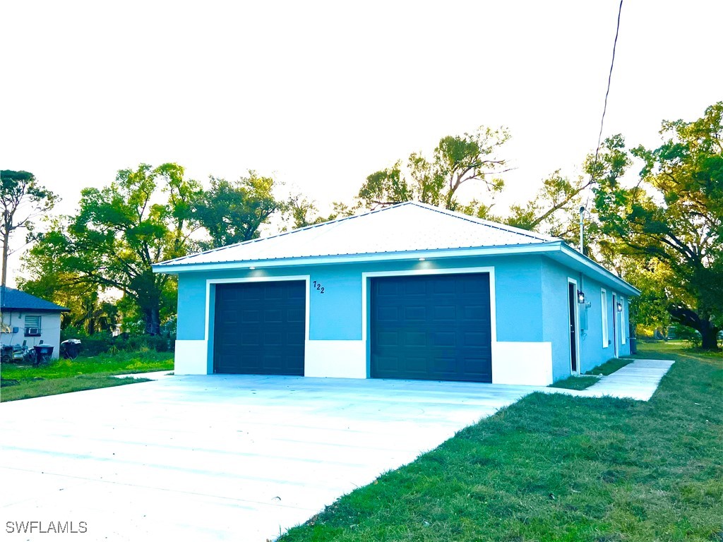 722 Pine Street Fort Myers FL 33916 225013237 image1
