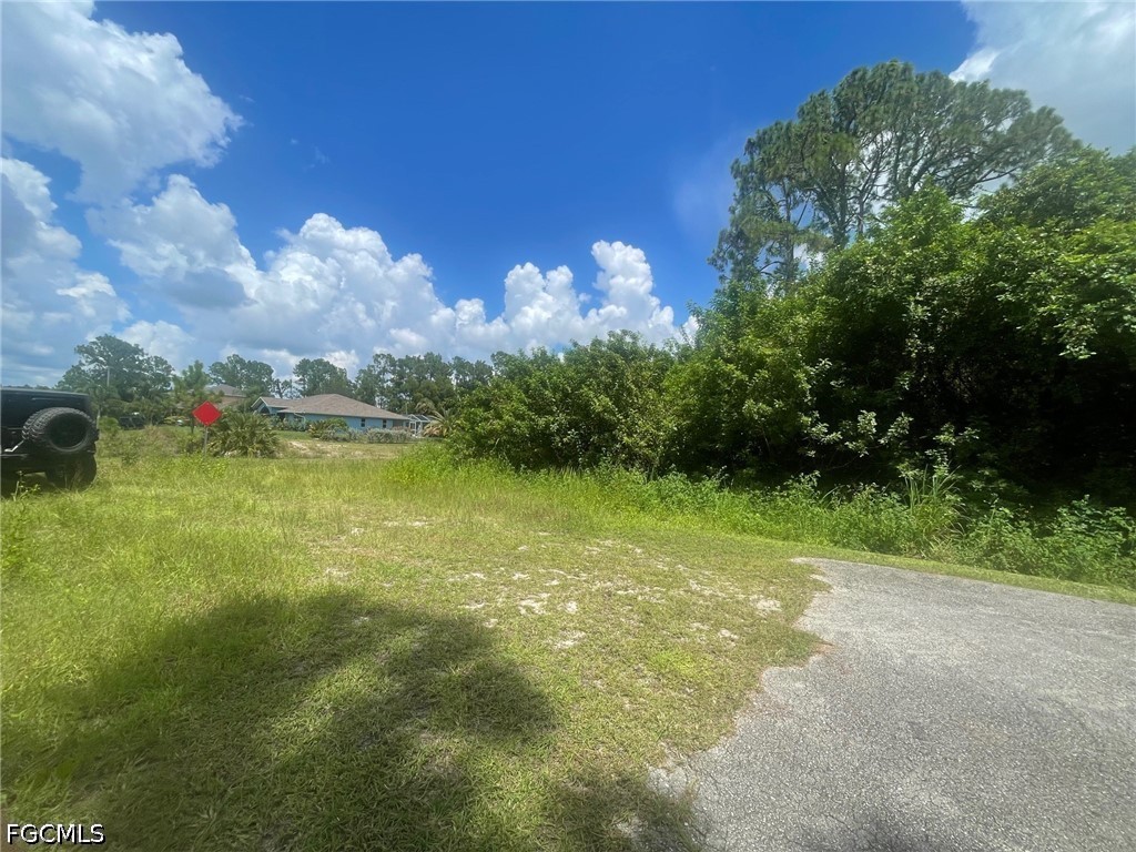 722 Wellington Avenue Lehigh Acres FL 33972 2026016274 image2