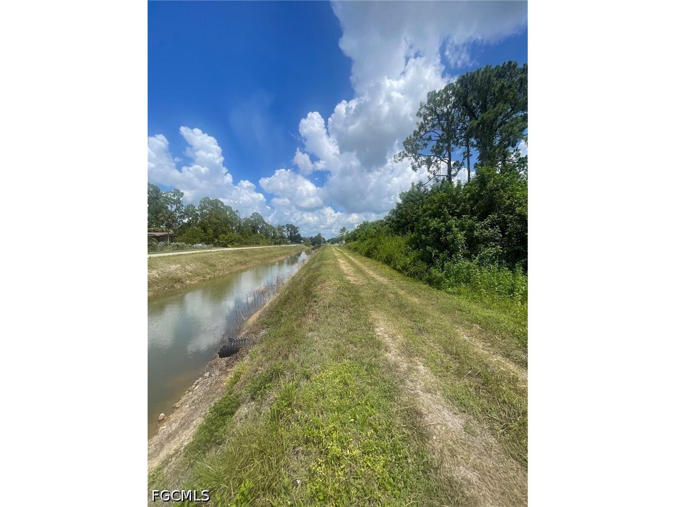 722 Wellington Avenue Lehigh Acres FL 33972 2026016274 image4