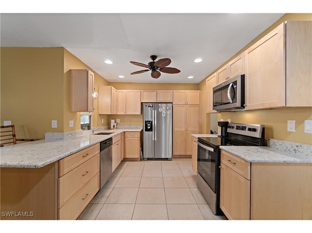 7220 Hendry Creek Drive Fort Myers FL 33908 225071958 image7