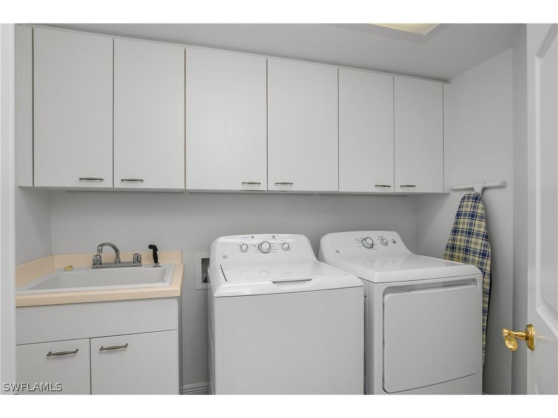 7225 Pelican Bay Boulevard #1101 Naples FL 34108 226006899 image24
