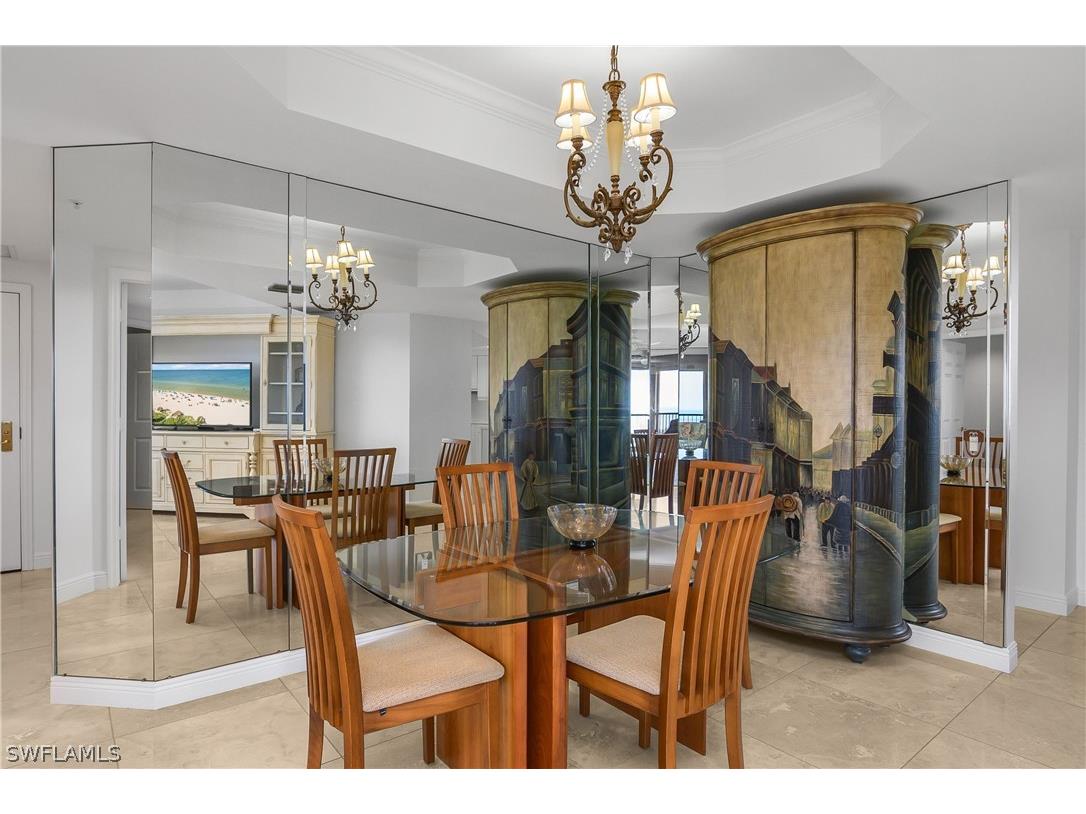 7225 Pelican Bay Boulevard #1101 Naples FL 34108 226006899 image8