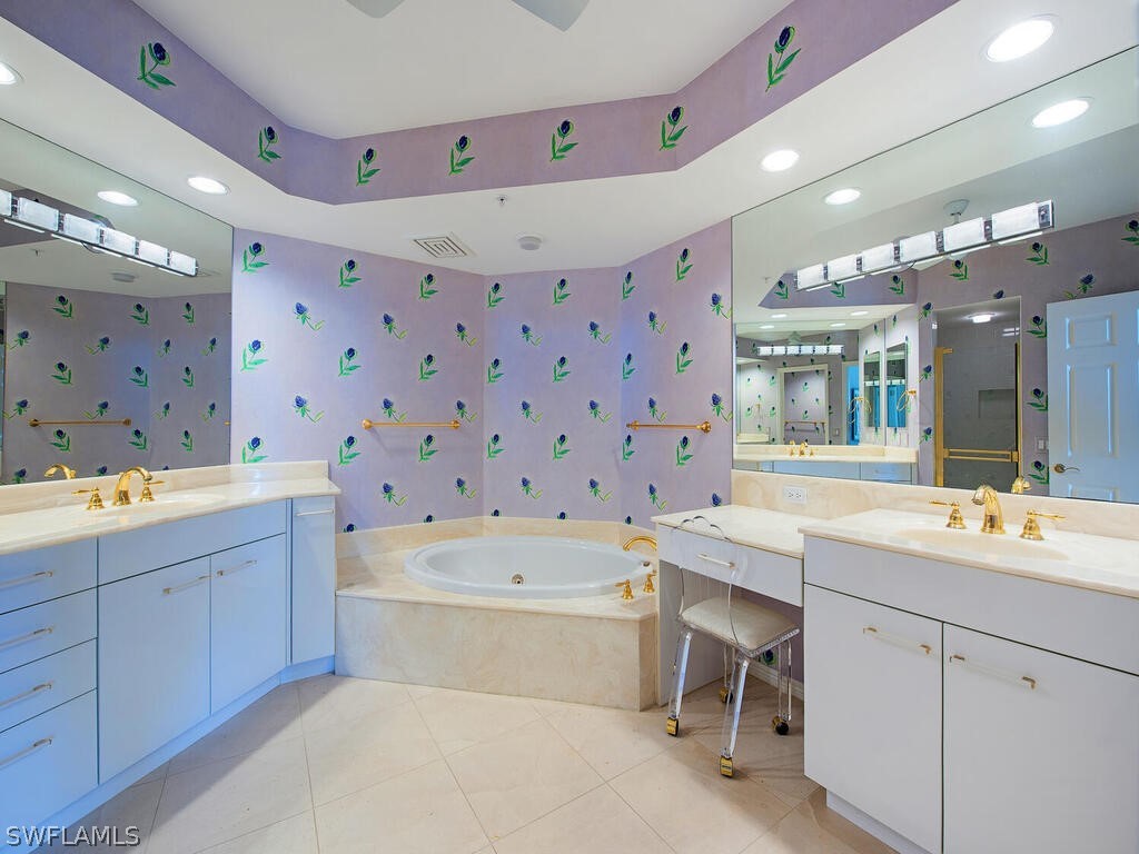 7225 Pelican Bay Boulevard #1703 Naples FL 34108 226012085 image18