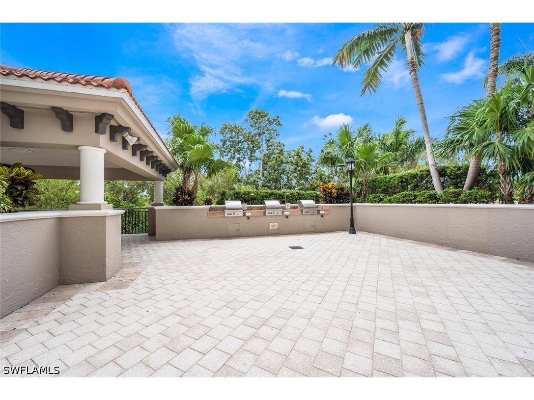 7225 Pelican Bay Boulevard #2004 Naples FL 34108 226021653 image37