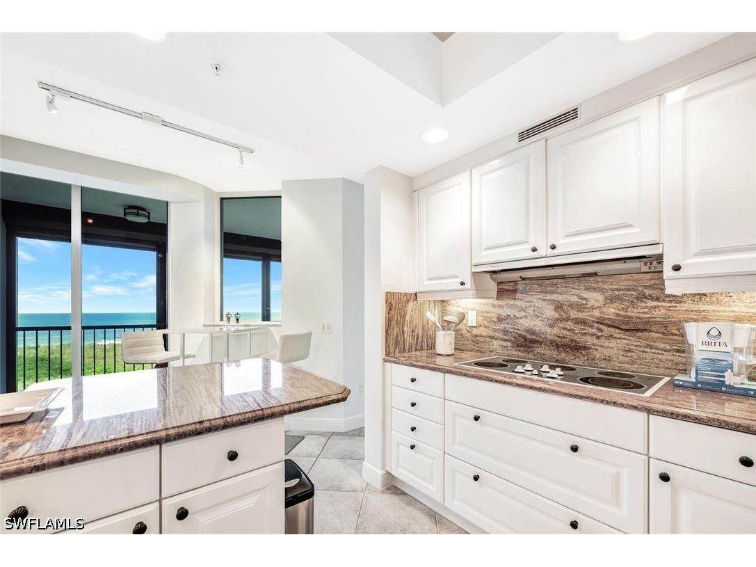 7225 Pelican Bay Boulevard #2004 Naples FL 34108 226021653 image7