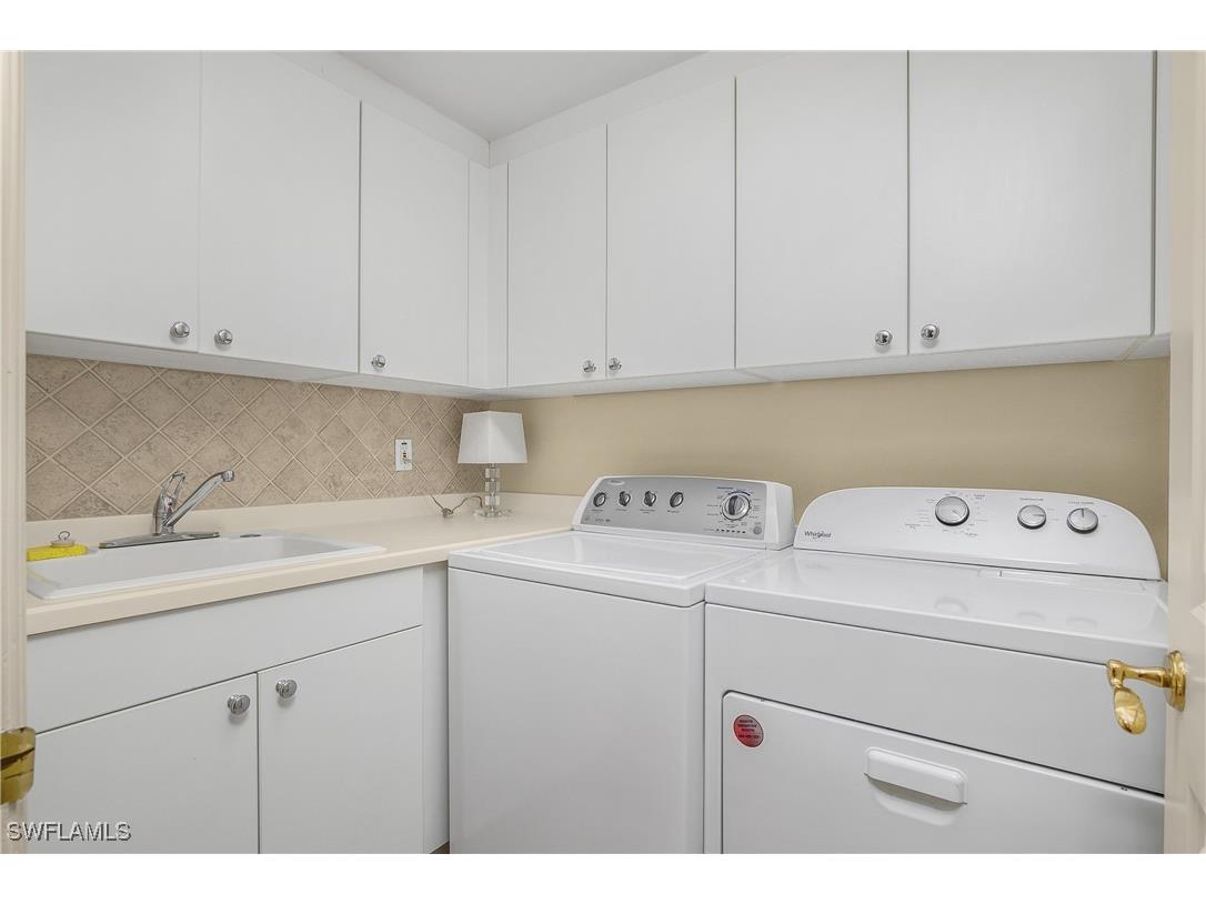 7225 Pelican Bay Boulevard #204 Naples FL 34108 225083304 image24