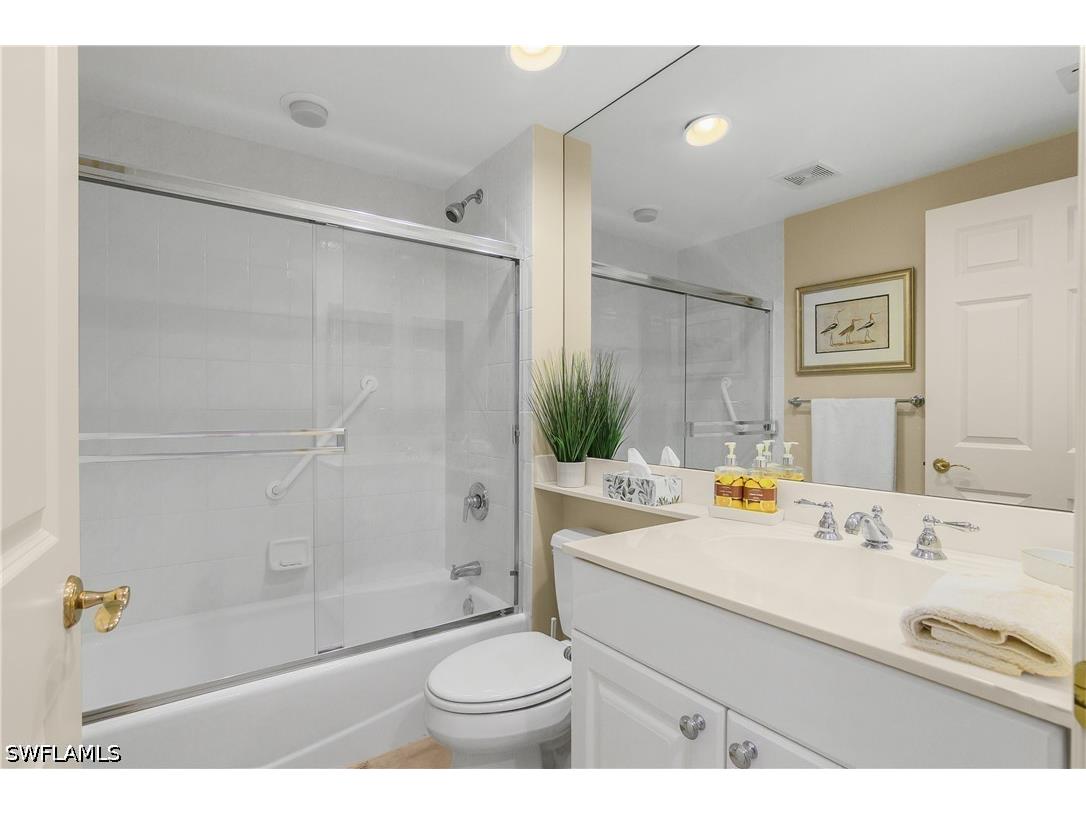 7225 Pelican Bay Boulevard #204 Naples FL 34108 226021715 image23