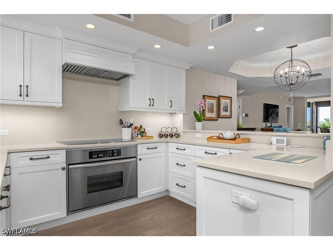 7225 Pelican Bay Boulevard #302 Naples FL 34108 226012670 image11