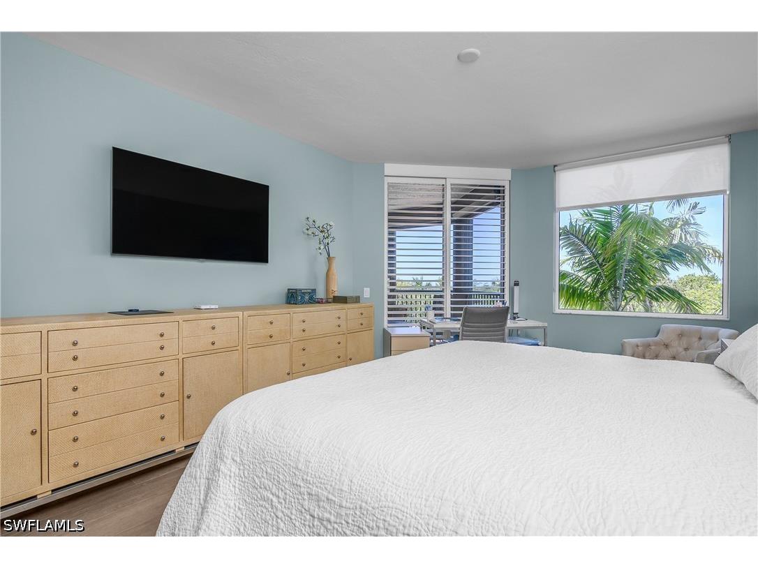 7225 Pelican Bay Boulevard #302 Naples FL 34108 226012670 image15