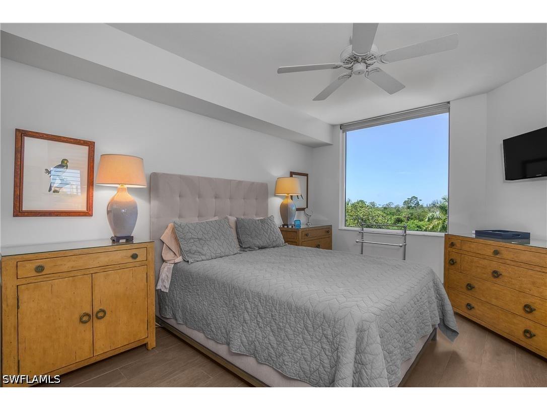 7225 Pelican Bay Boulevard #302 Naples FL 34108 226012670 image19