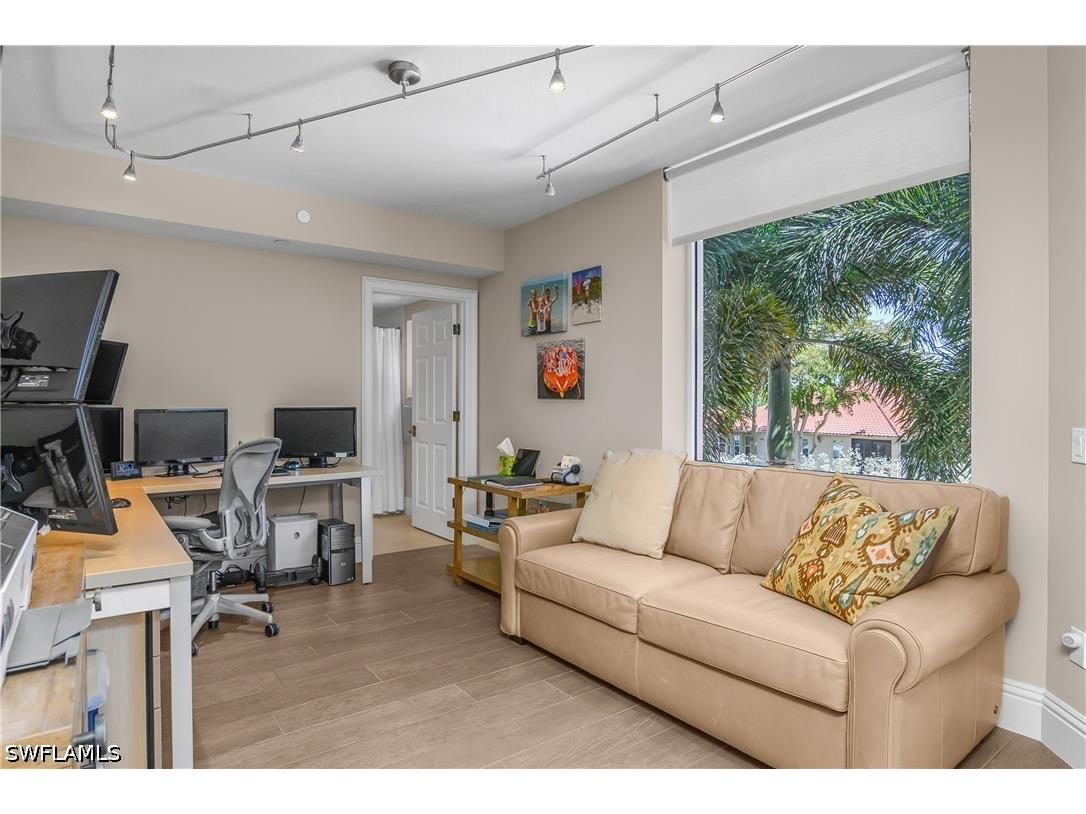 7225 Pelican Bay Boulevard #302 Naples FL 34108 226012670 image21