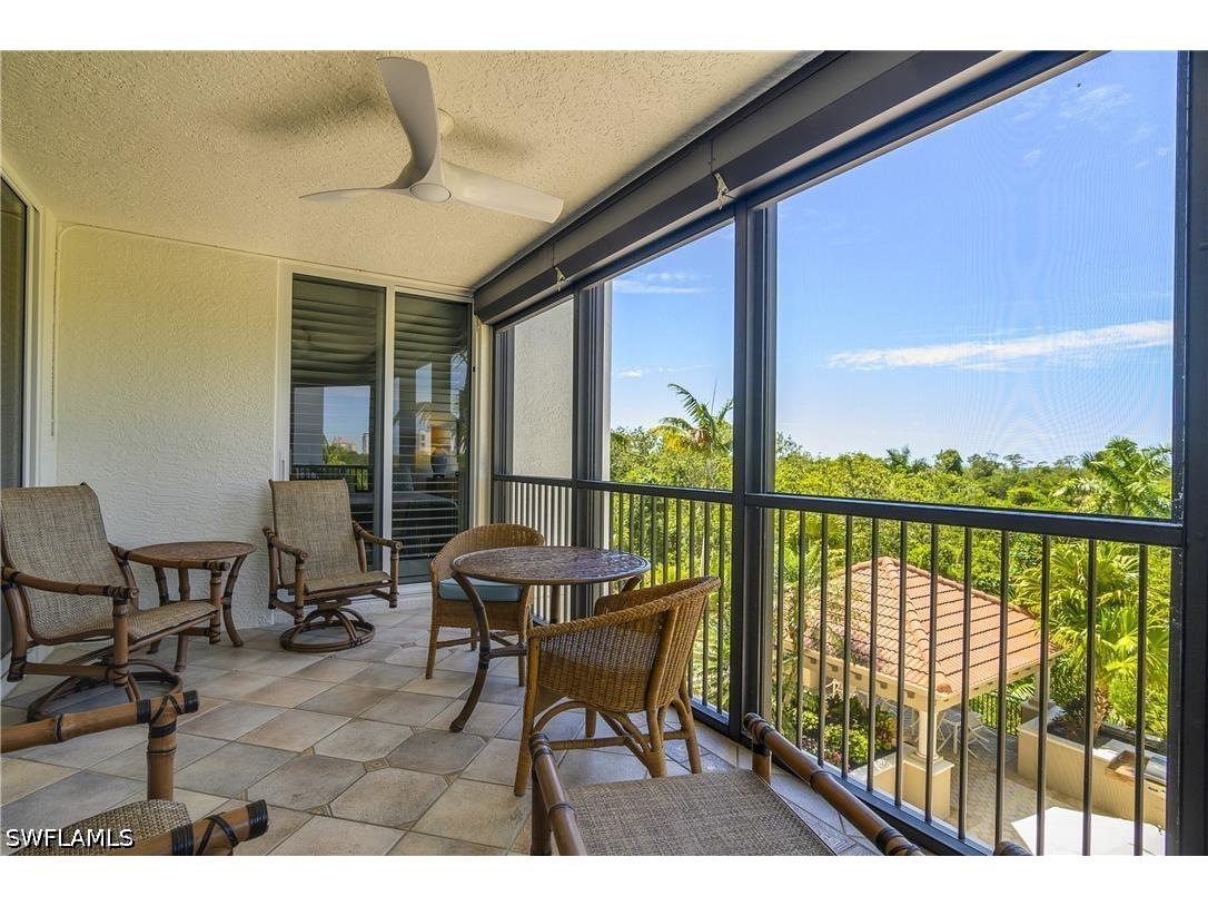 7225 Pelican Bay Boulevard #302 Naples FL 34108 226012670 image25