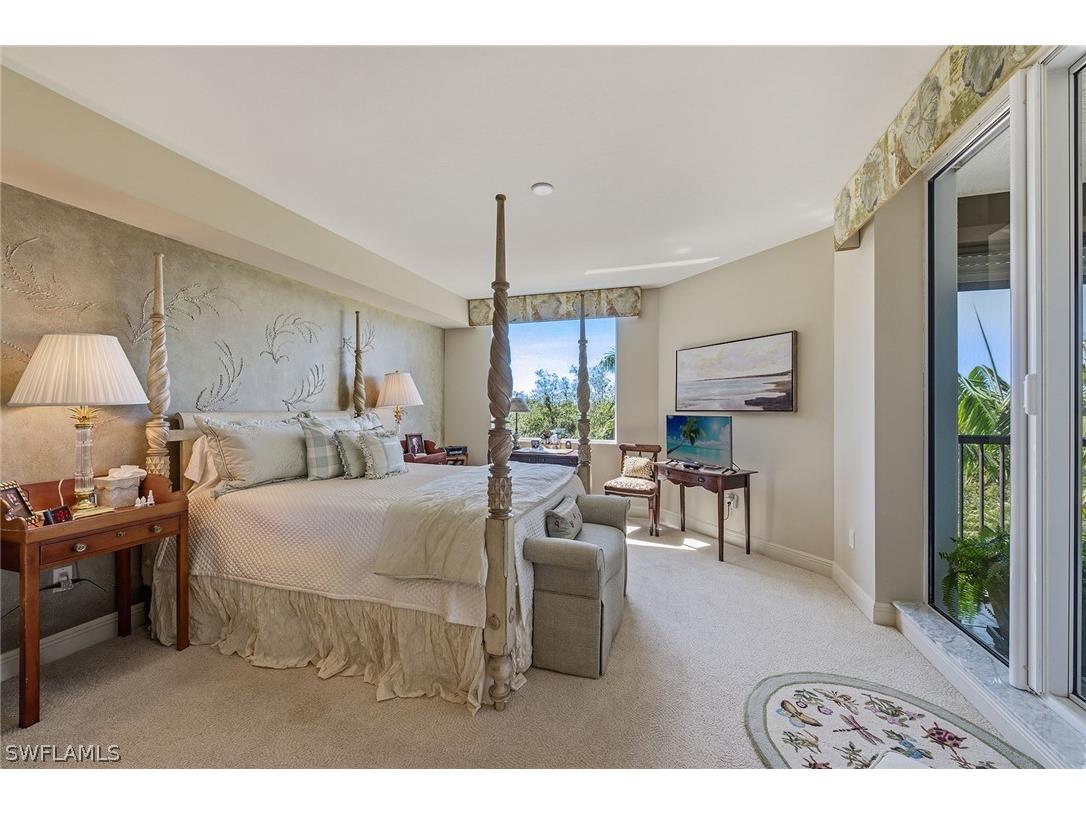 7225 Pelican Bay Boulevard #305 Naples FL 34108 226010067 image15