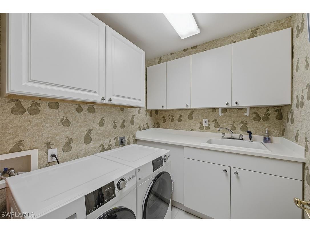 7225 Pelican Bay Boulevard #305 Naples FL 34108 226010067 image21