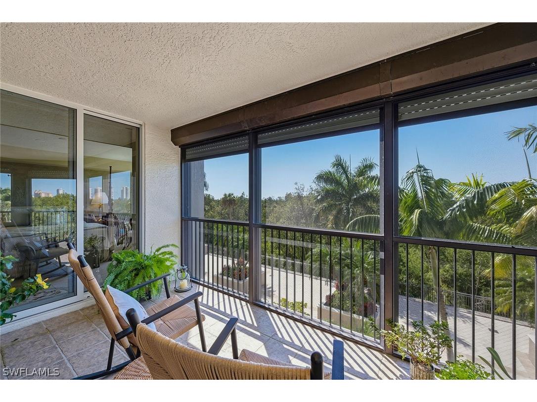 7225 Pelican Bay Boulevard #305 Naples FL 34108 226010067 image24
