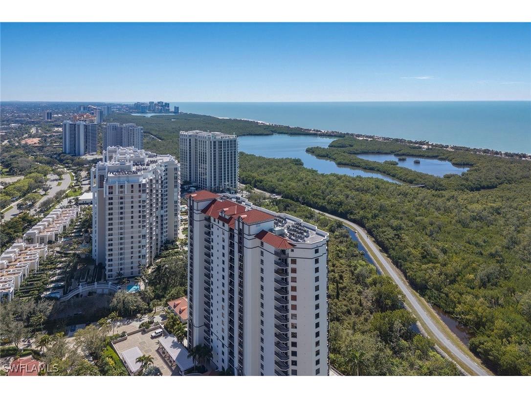 7225 Pelican Bay Boulevard #305 Naples FL 34108 226010067 image27