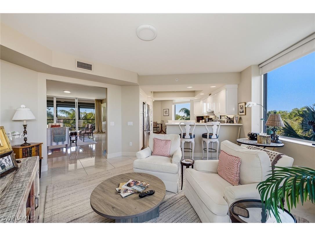 7225 Pelican Bay Boulevard #305 Naples FL 34108 226010067 image8