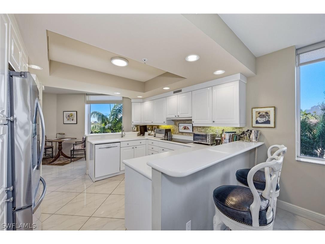 7225 Pelican Bay Boulevard #305 Naples FL 34108 226010067 image9