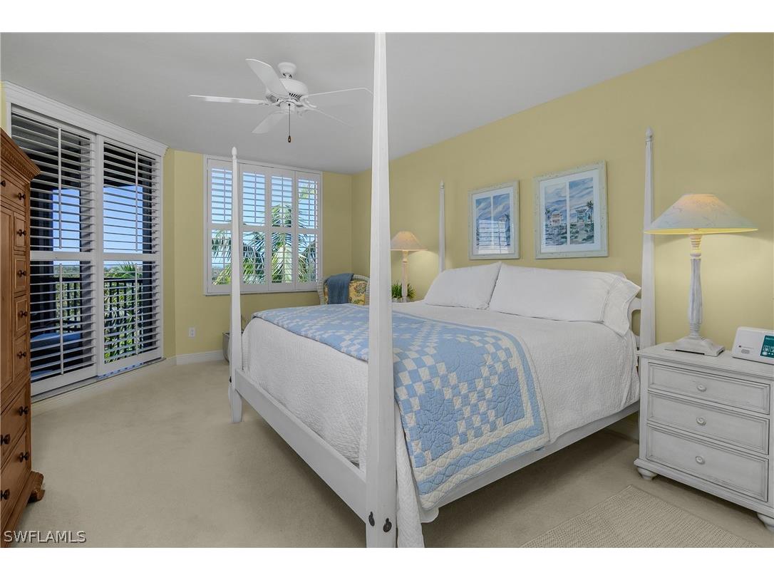7225 Pelican Bay Boulevard #402 Naples FL 34108 226006036 image20