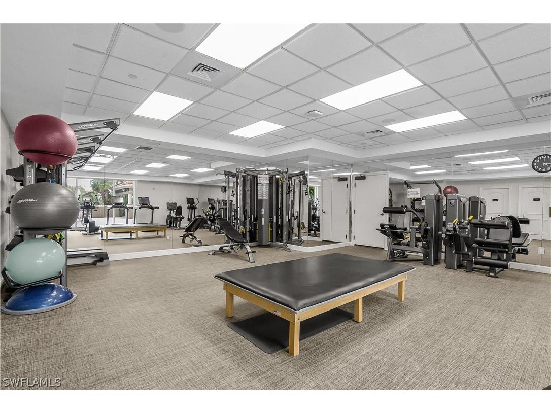 7225 Pelican Bay Boulevard #402 Naples FL 34108 226006036 image37