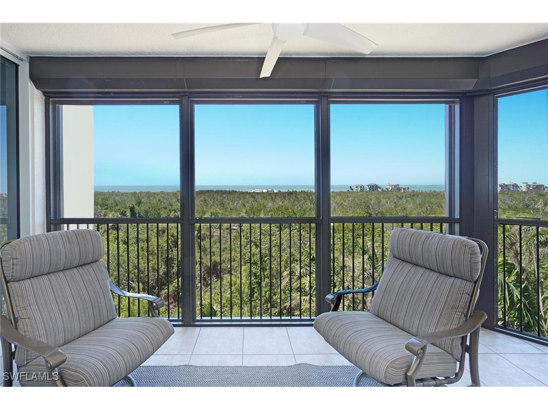 7225 Pelican Bay Boulevard #502 Naples FL 34108 225027113 image1