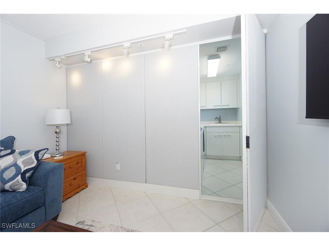 7225 Pelican Bay Boulevard #502 Naples FL 34108 225027113 image13