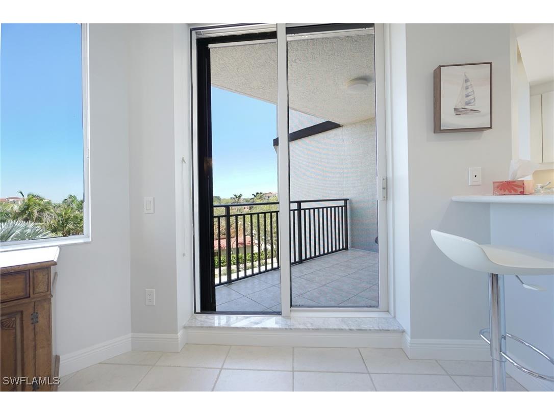 7225 Pelican Bay Boulevard #502 Naples FL 34108 225027113 image21