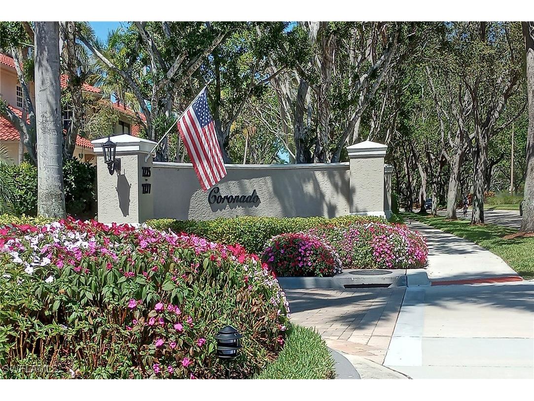7225 Pelican Bay Boulevard #502 Naples FL 34108 225027113 image26